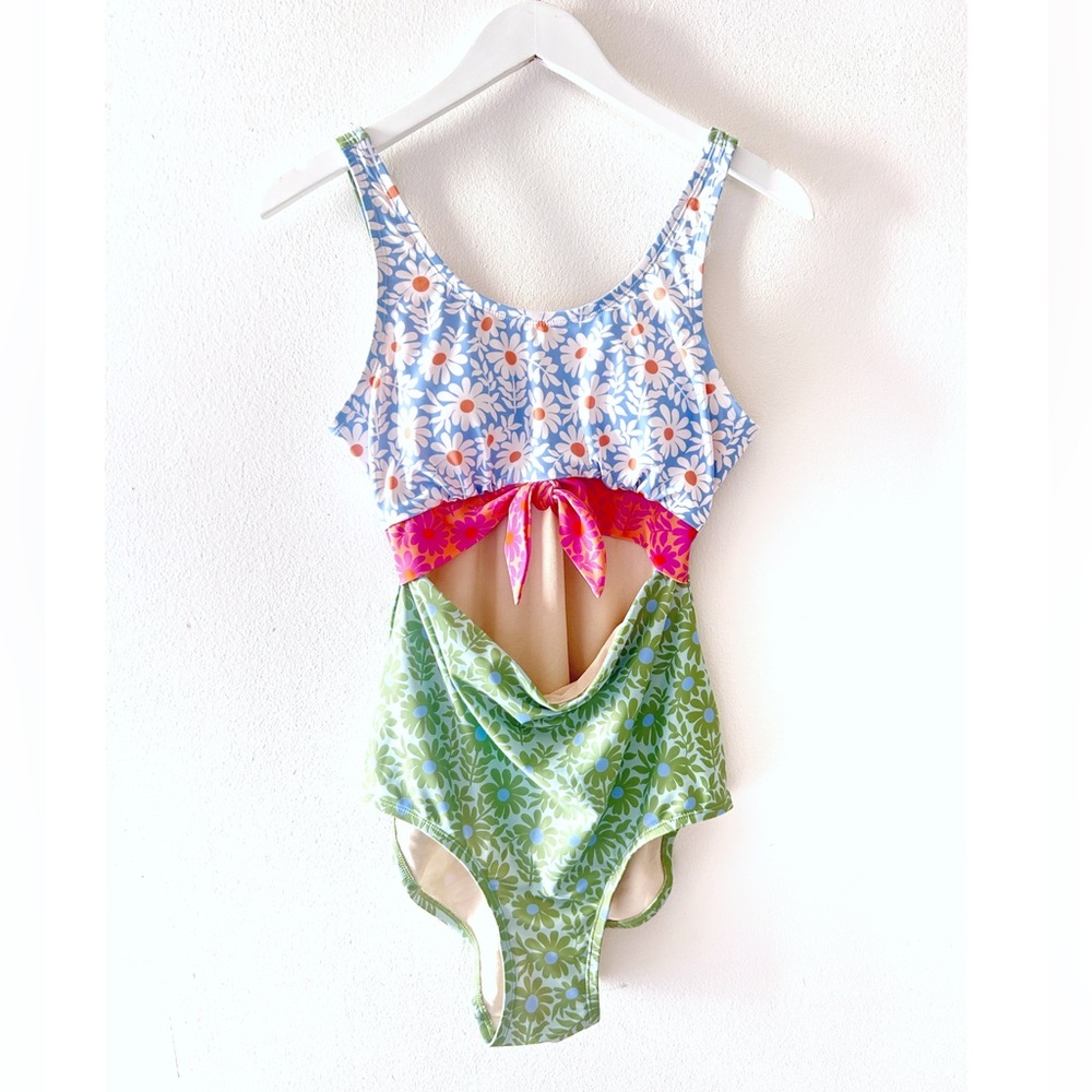 Lime Ricki swim suit Small New !